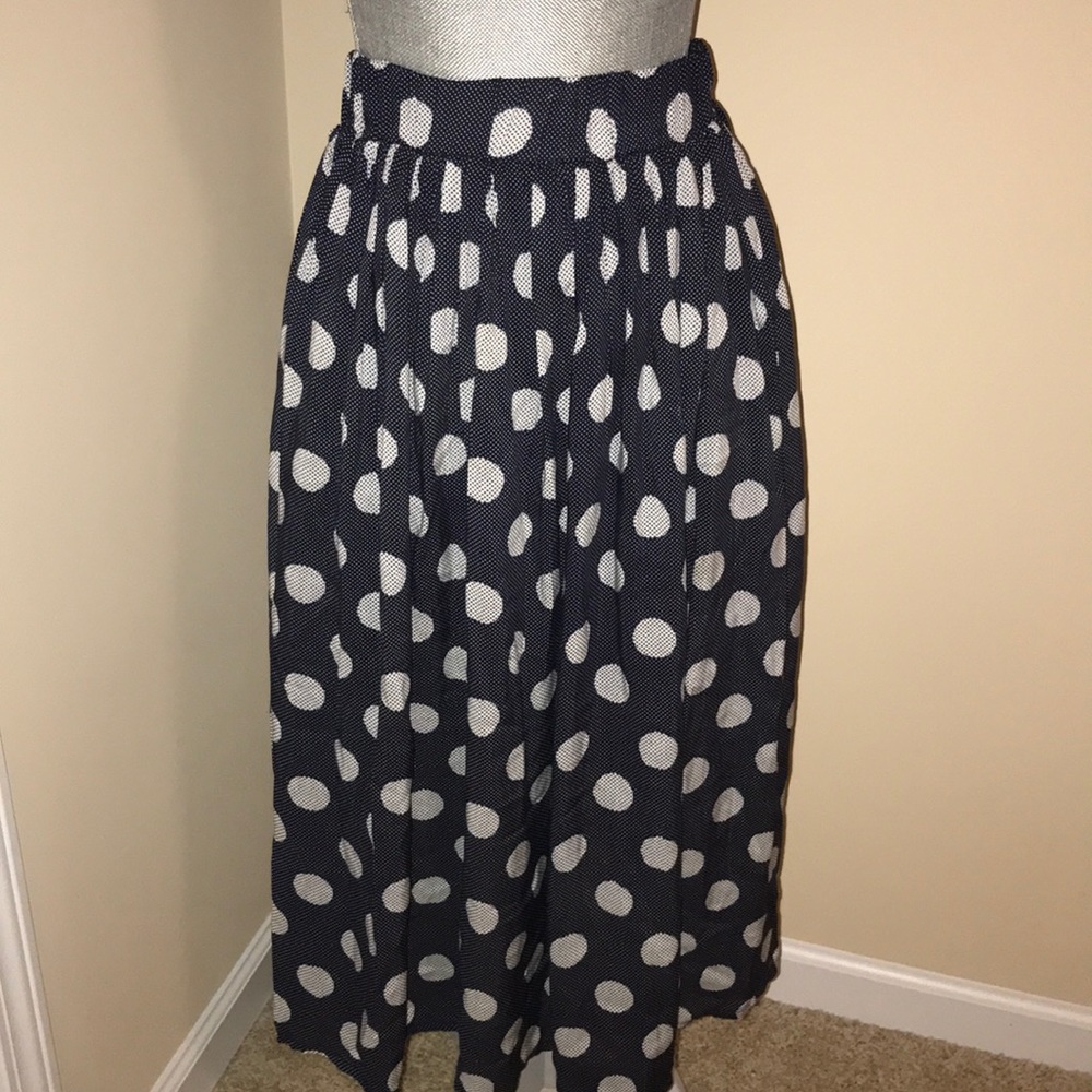 Alythea pleated polka dot midi skirt size small